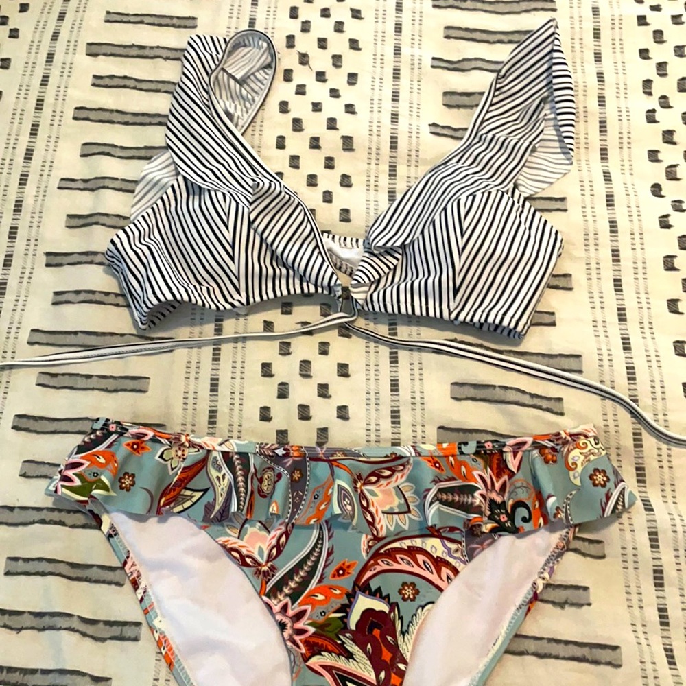 Never been worn Cupshe bikini